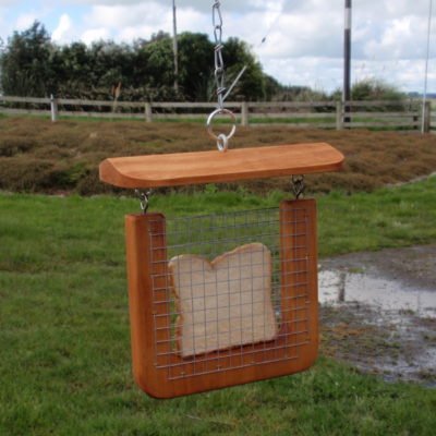 Square netted bird feeder